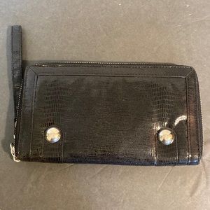 VGUC. Vintage black wristlet / wallet.